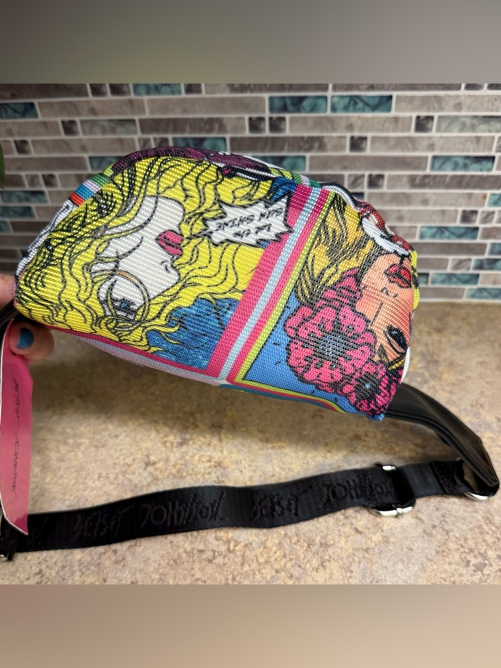 NWT Betsey Johnson Mesh is Fresh comic belt bag - Picture 4 of 8